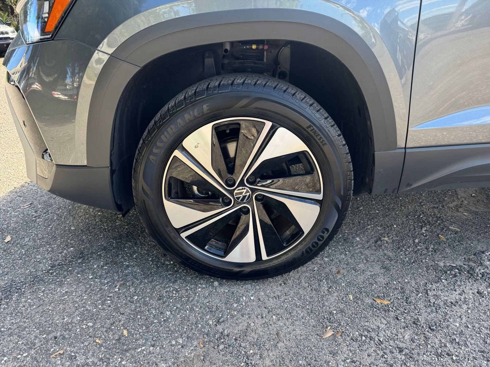 Thumbnail: 2025 Volkswagen Taos - 30