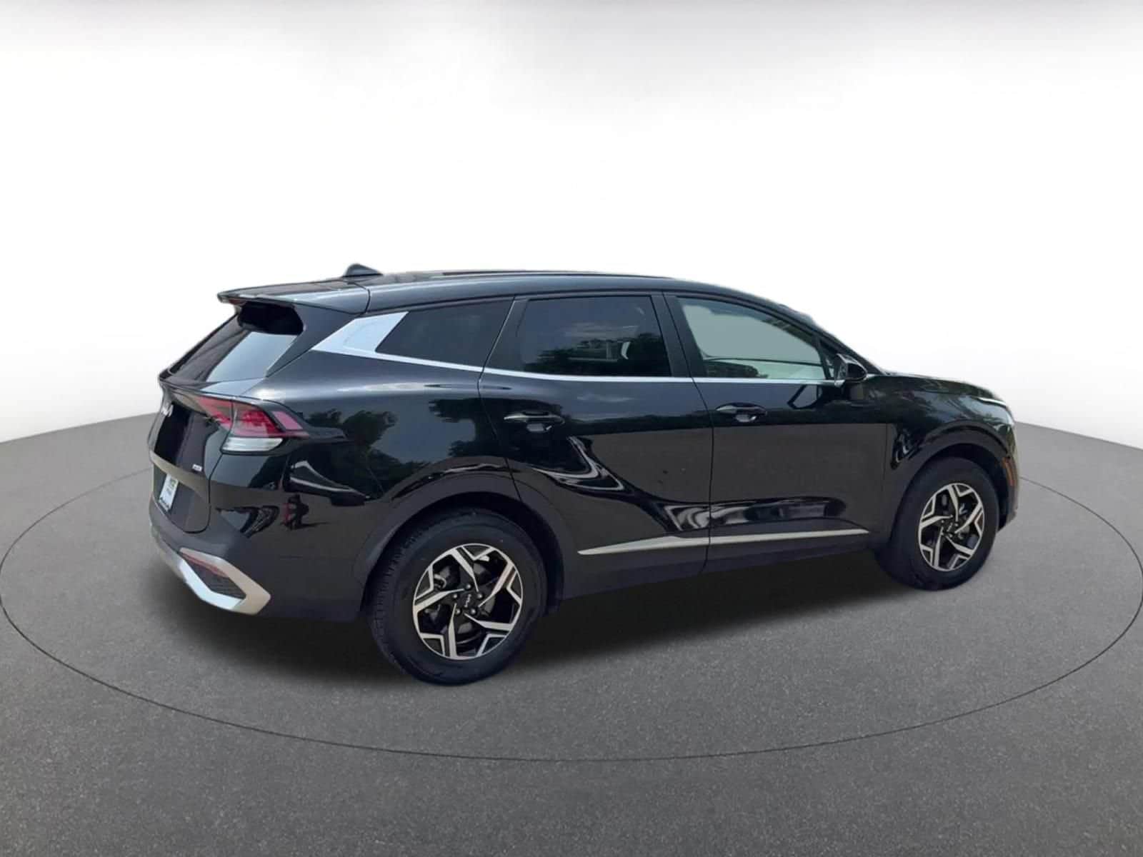 Thumbnail: 2025 Kia Sportage - 13