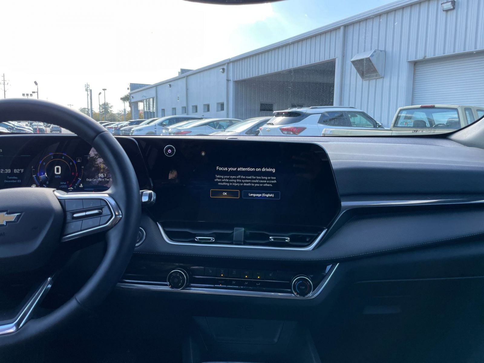 Thumbnail: 2025 Chevrolet Equinox - 21