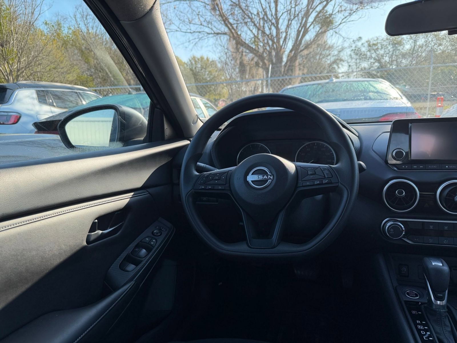 Thumbnail: 2025 Nissan Sentra - 32