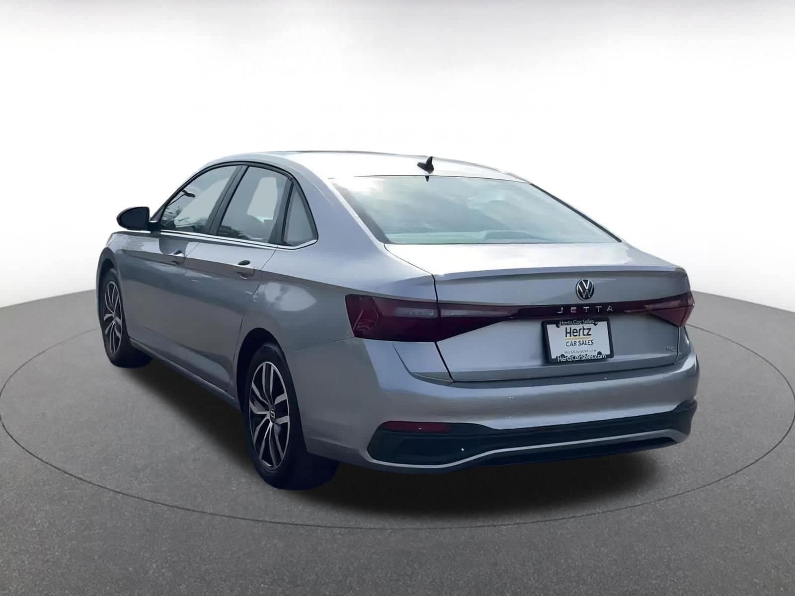 Thumbnail: 2025 Volkswagen Jetta - 10