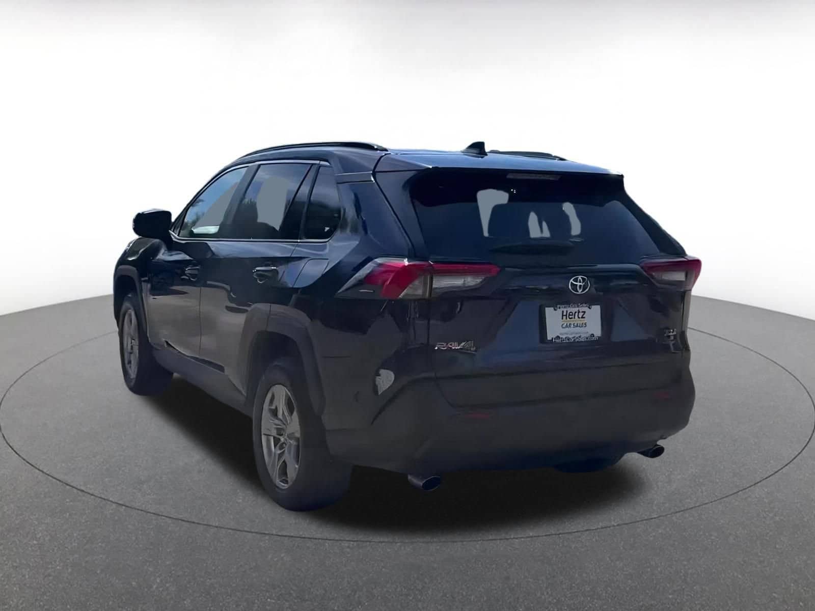 Thumbnail: 2025 Toyota RAV4 - 10