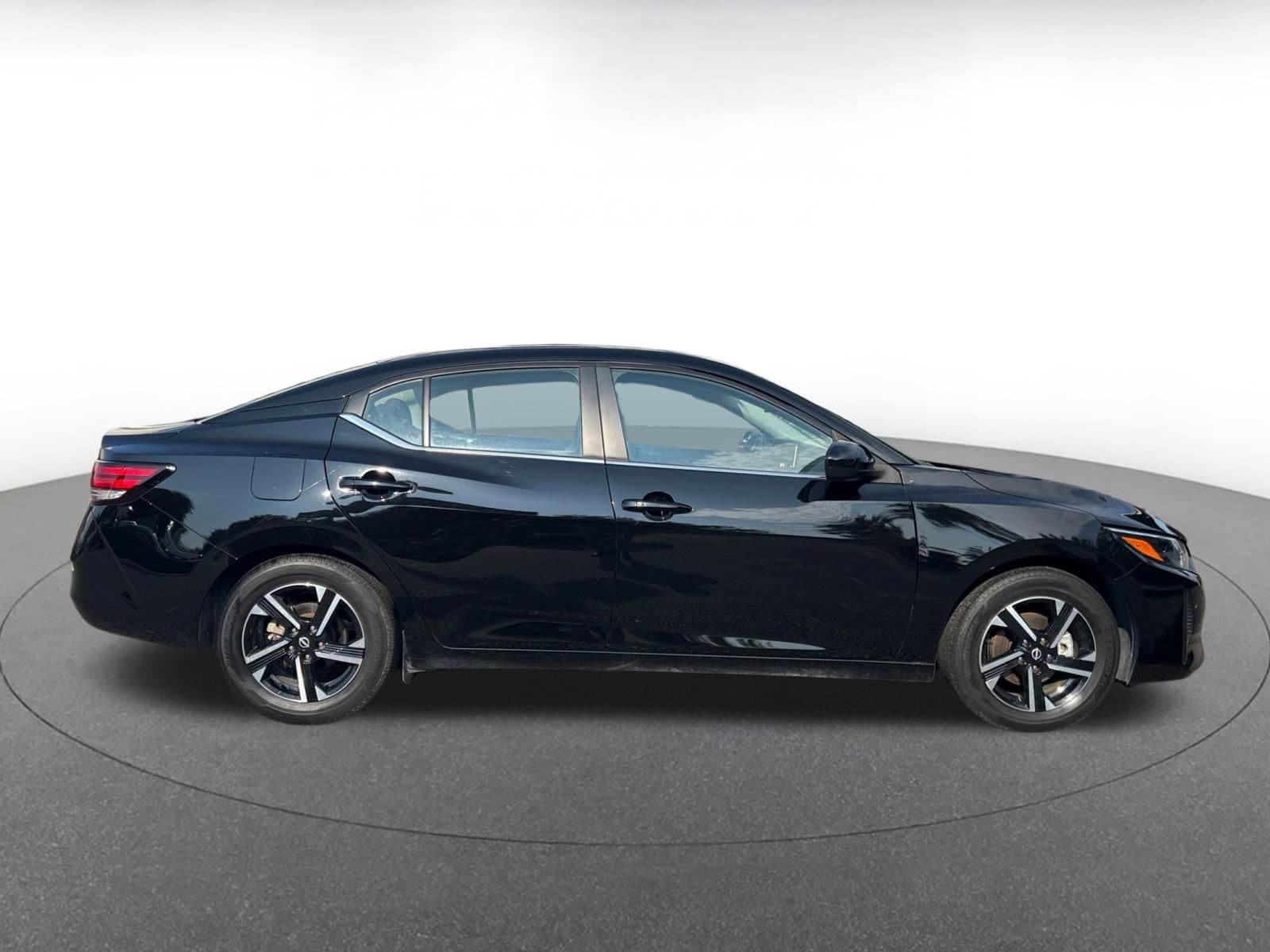 Thumbnail: 2025 Nissan Sentra - 15