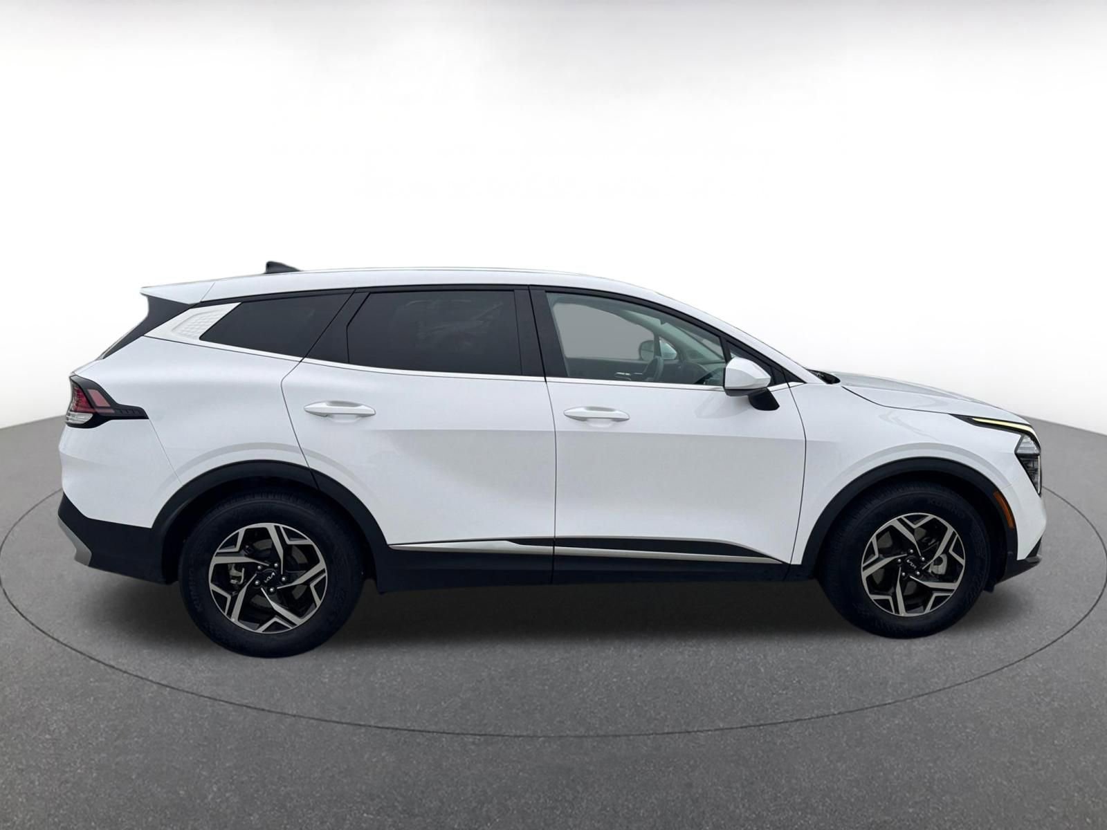 Thumbnail: 2025 Kia Sportage - 15