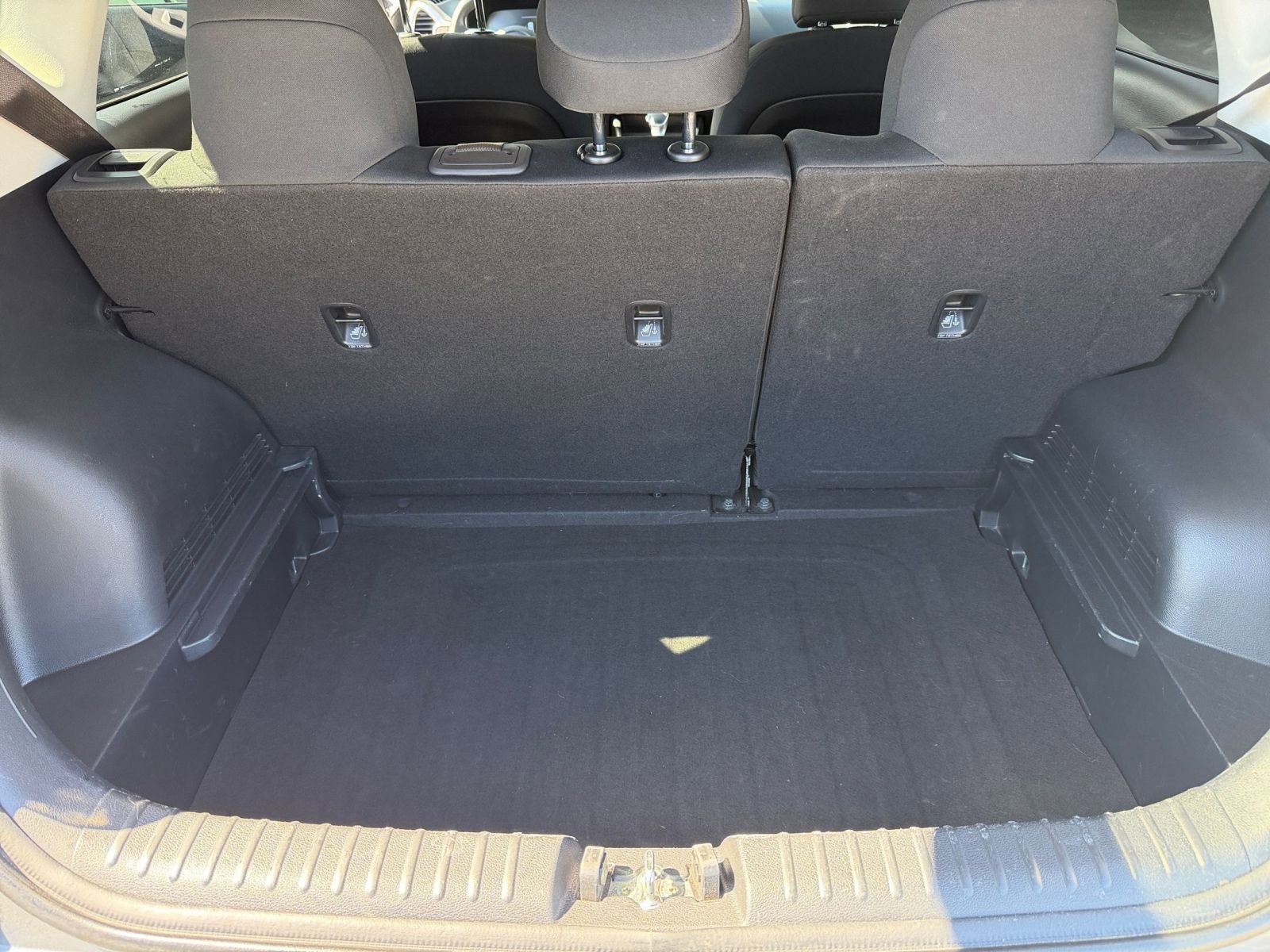 Thumbnail: 2025 Kia Soul - 29