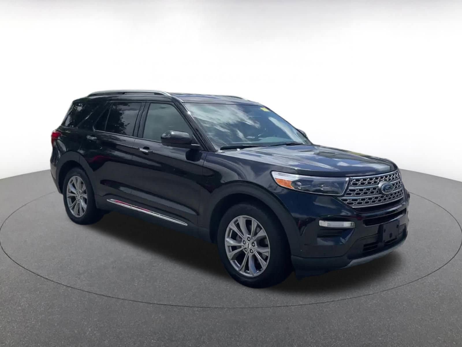 Thumbnail: 2023 Ford Explorer - 2