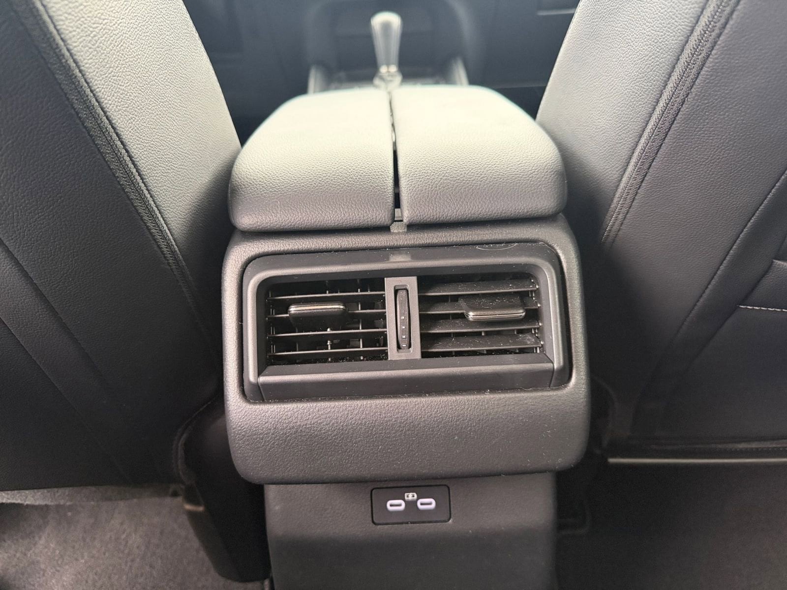 Thumbnail: 2025 Mazda CX-50 - 23