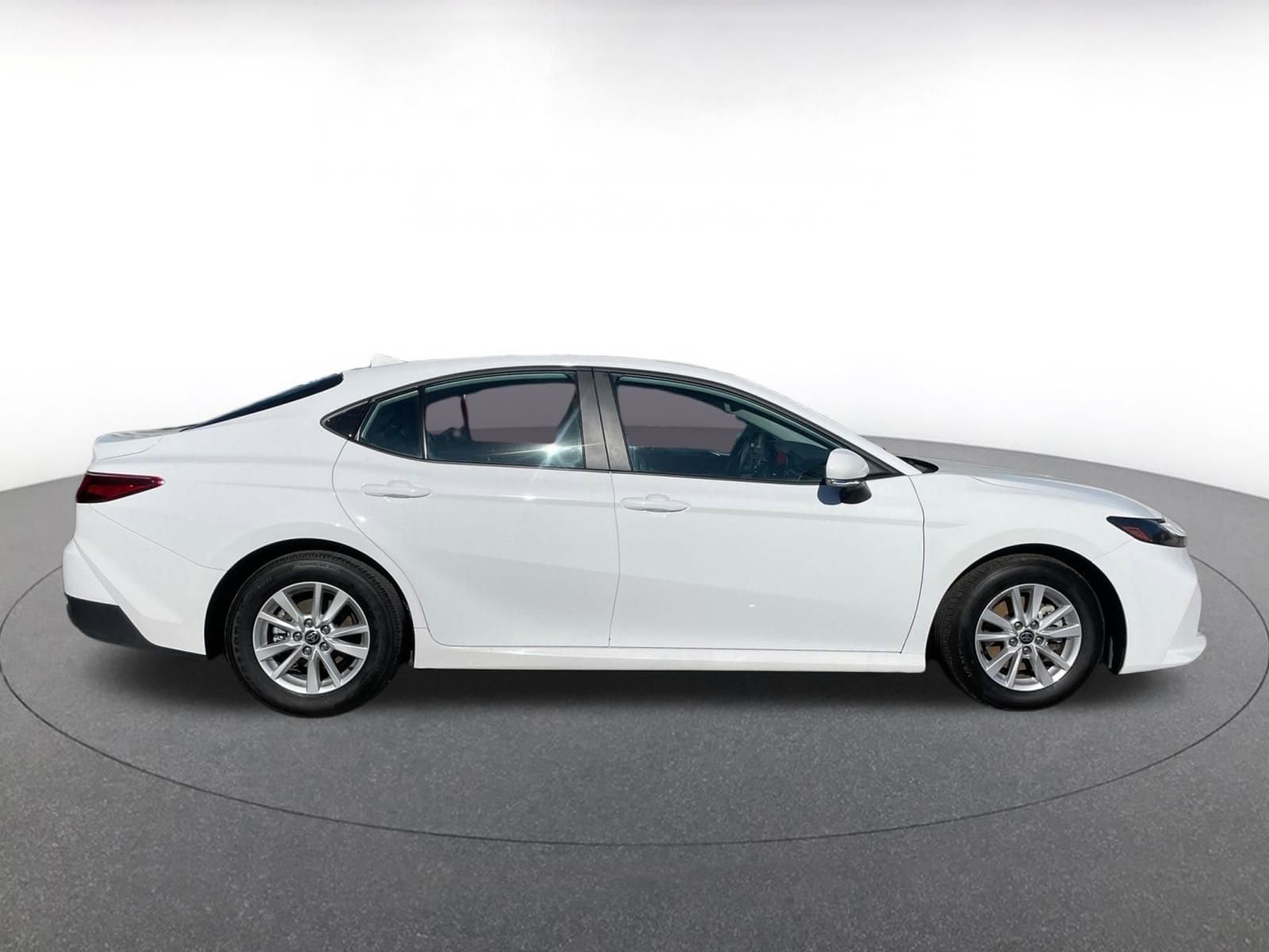 Thumbnail: 2025 Toyota Camry - 15