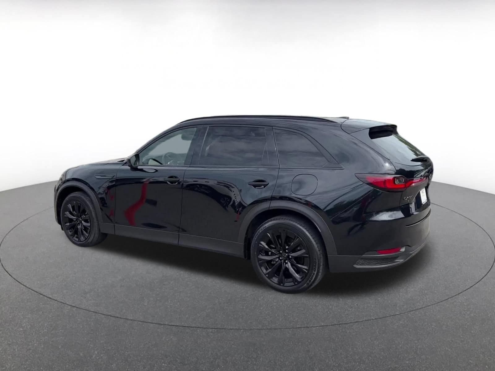 Thumbnail: 2026 Mazda CX-90 - 9