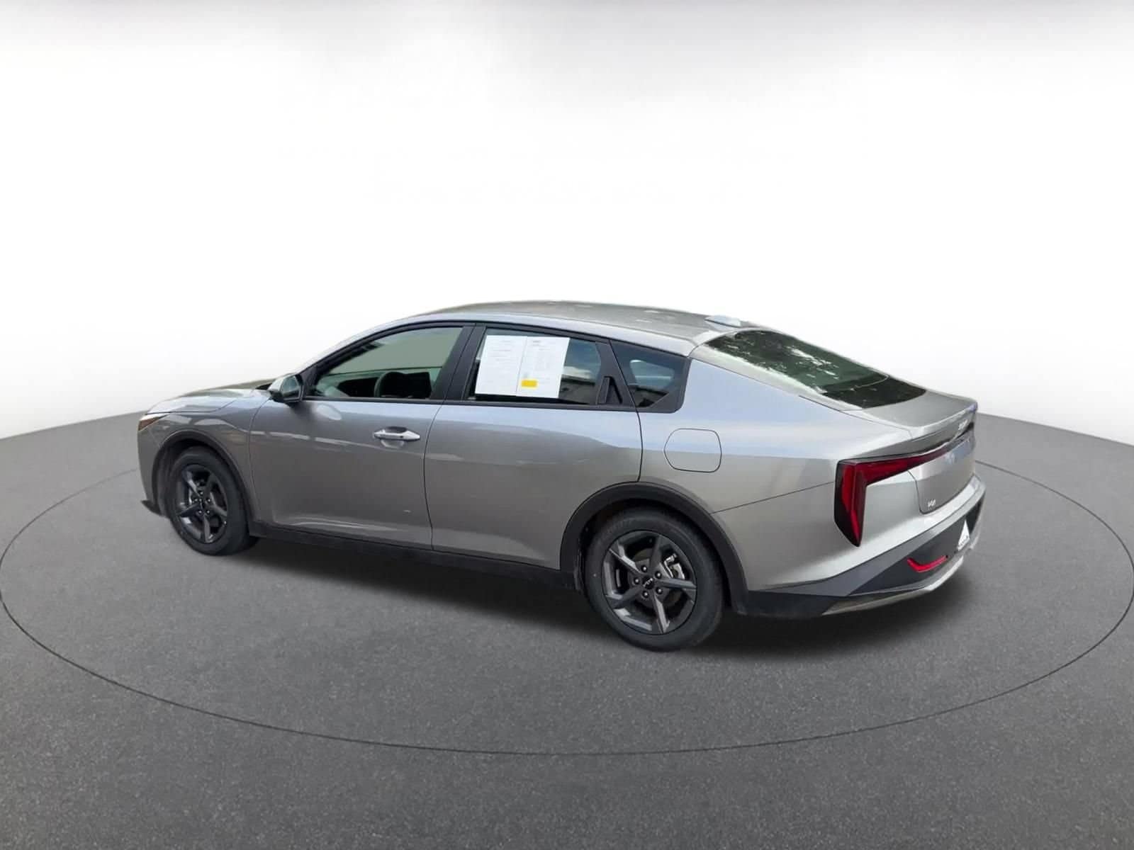 Thumbnail: 2025 Kia K4 - 8