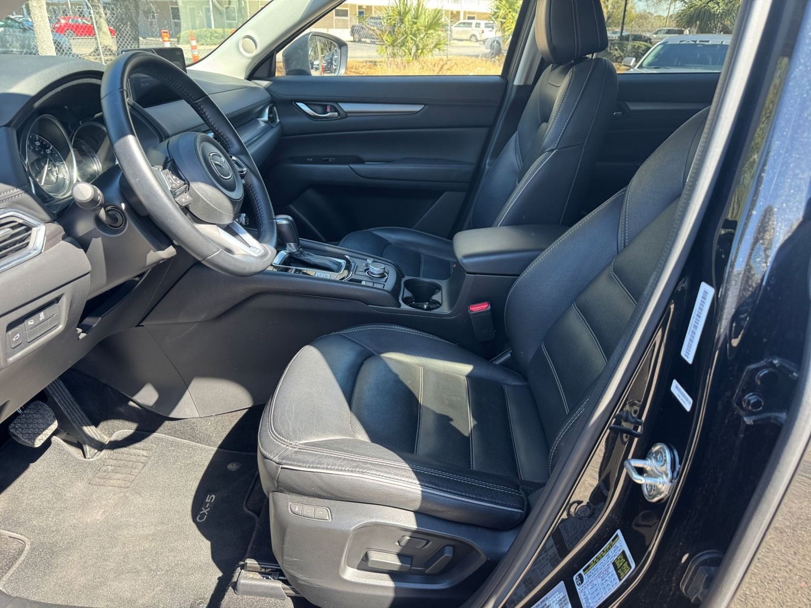 Thumbnail: 2025 Mazda CX-5 - 27