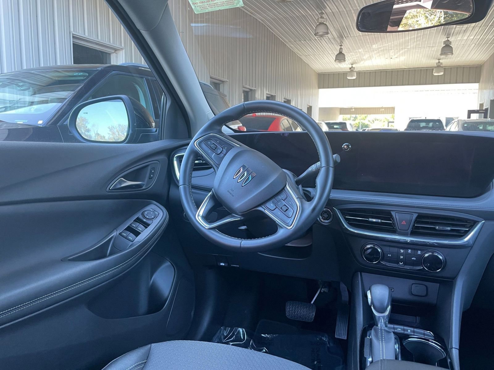 Thumbnail: 2025 Buick Encore GX - 32