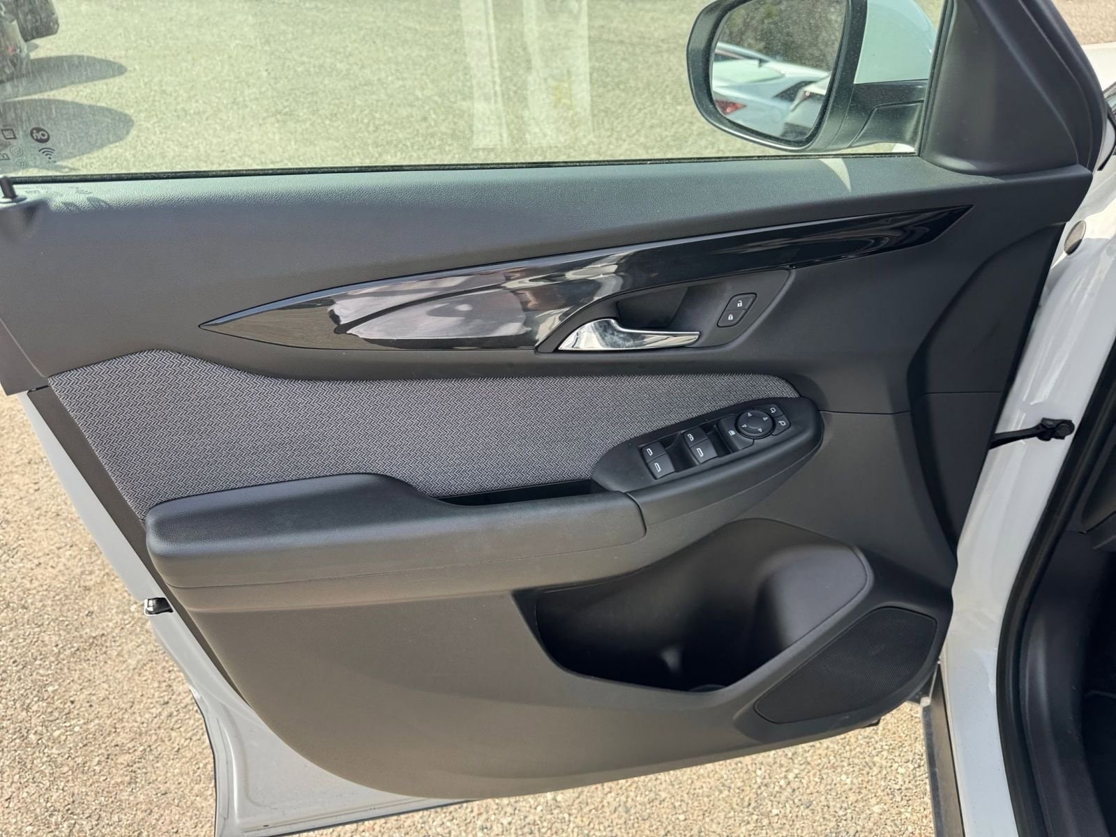 Thumbnail: 2025 Chevrolet TrailBlazer - 18