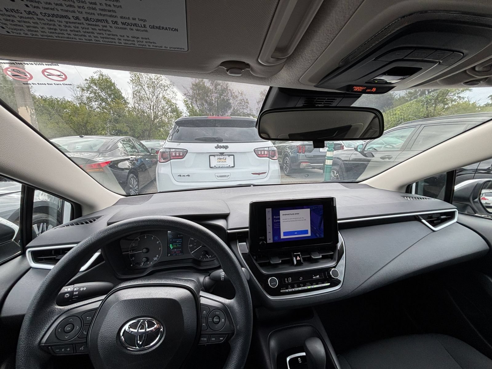 Thumbnail: 2025 Toyota Corolla - 32