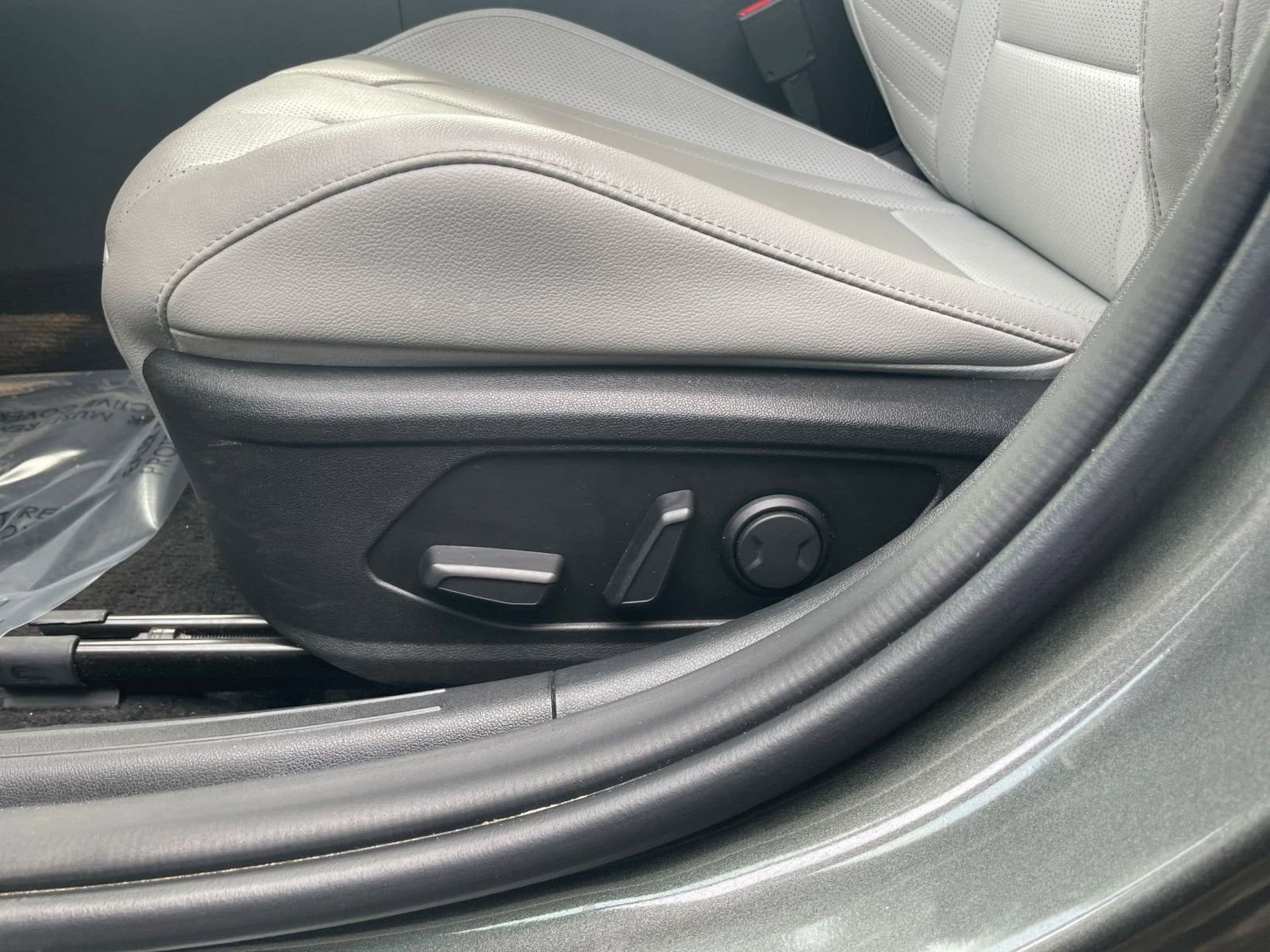 Thumbnail: 2025 Hyundai Elantra - 23