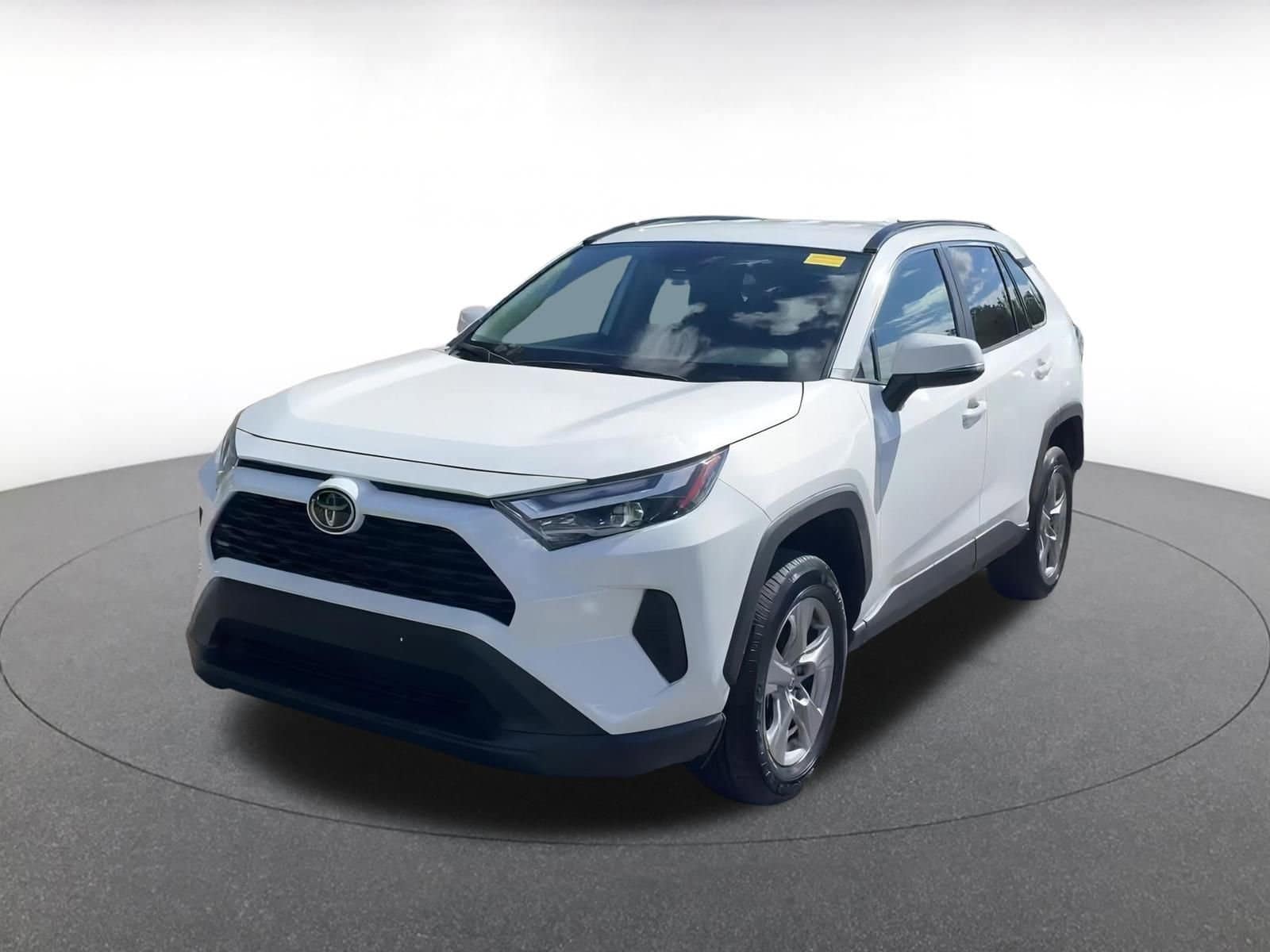 Thumbnail: 2025 Toyota RAV4 - 4