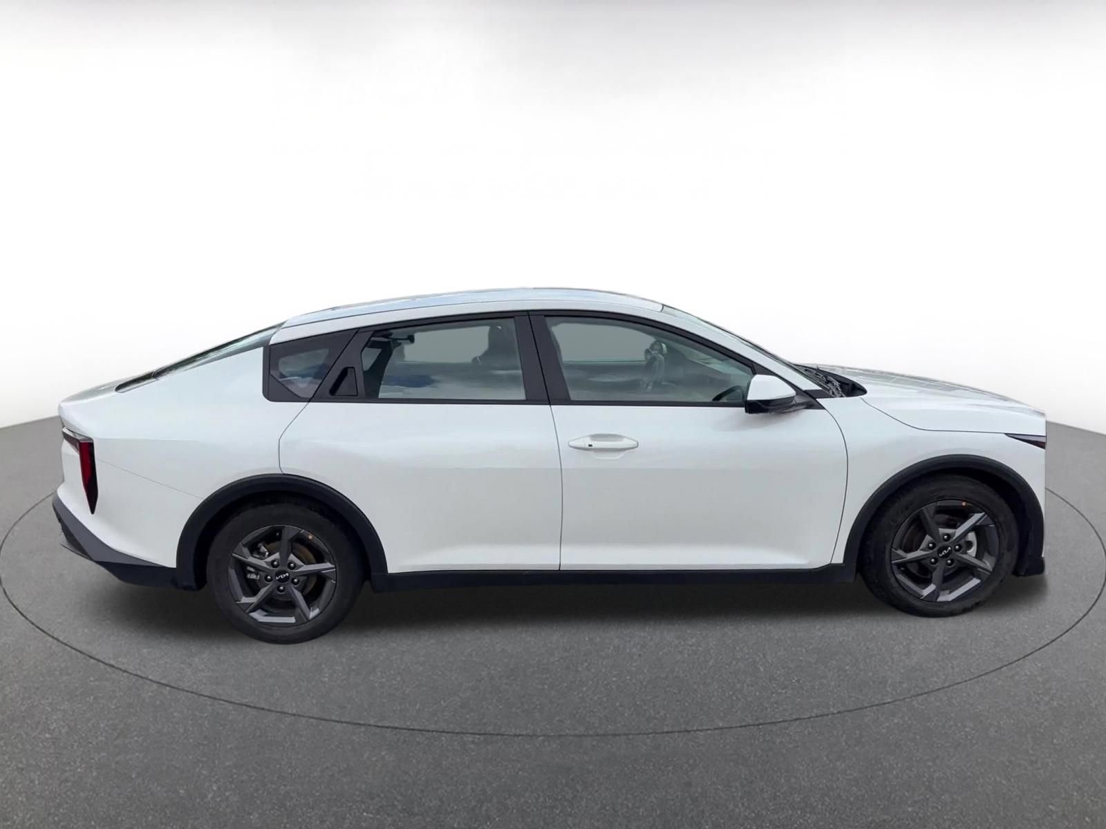 Thumbnail: 2025 Kia K4 - 16