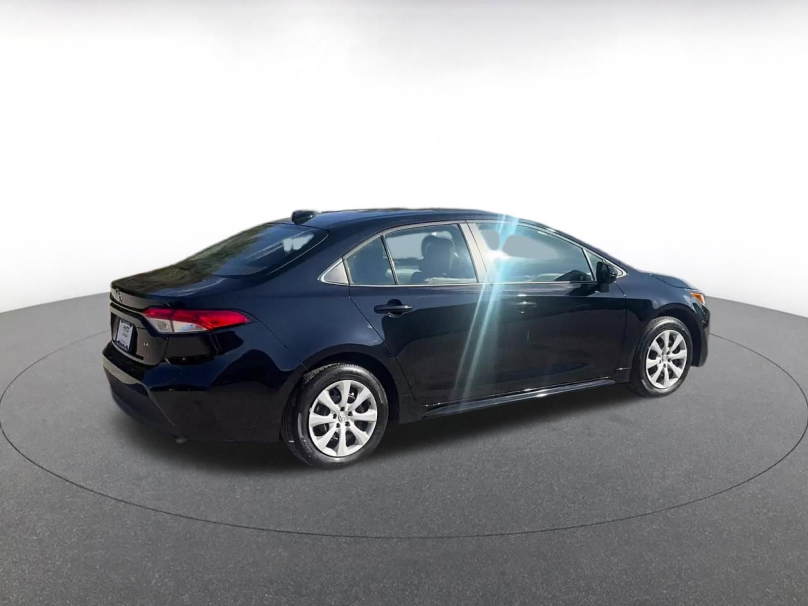 Thumbnail: 2025 Toyota Corolla - 12