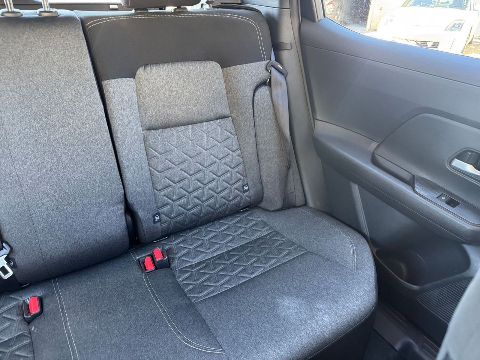 Thumbnail: 2025 Nissan Kicks - 35