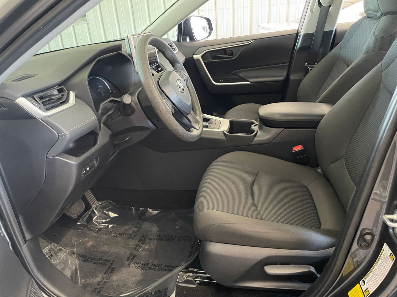 Thumbnail: 2025 Toyota RAV4 - 24