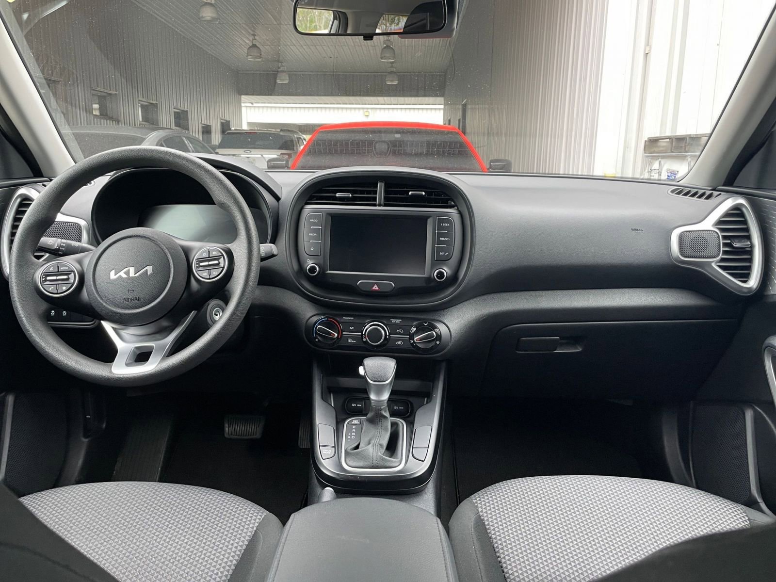 Thumbnail: 2025 Kia Soul - 31