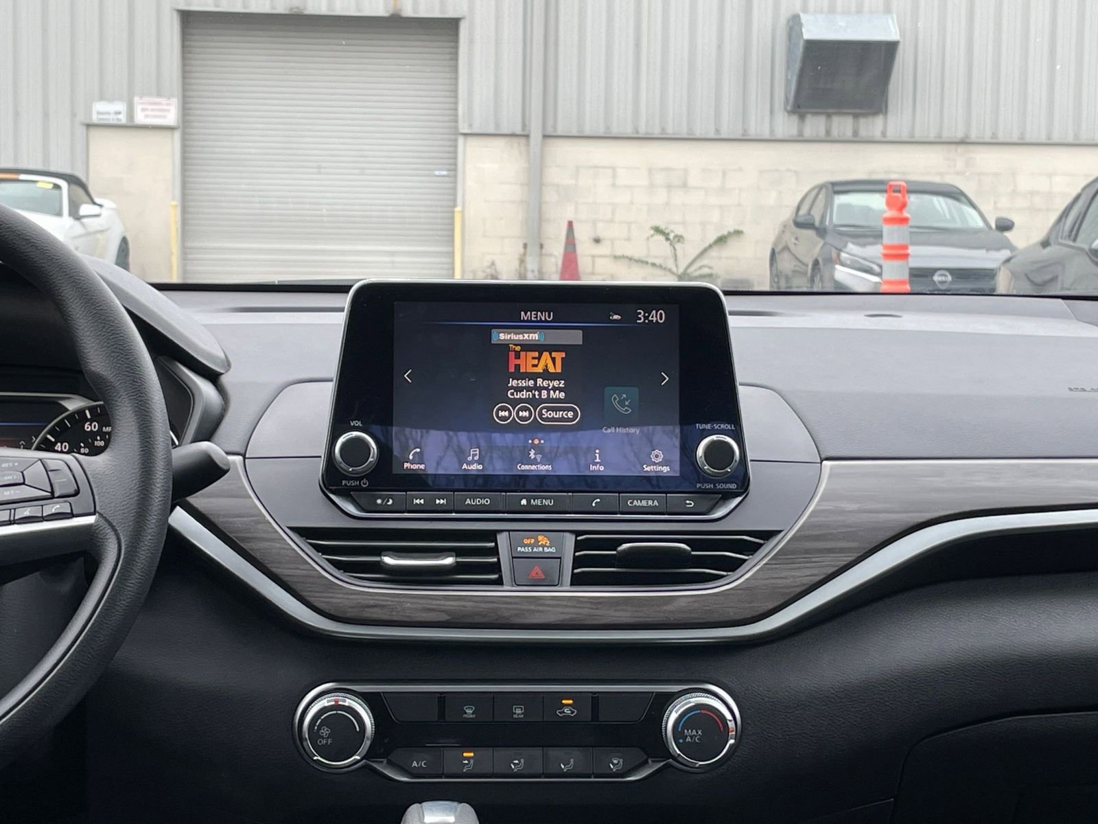 Thumbnail: 2025 Nissan Altima - 21