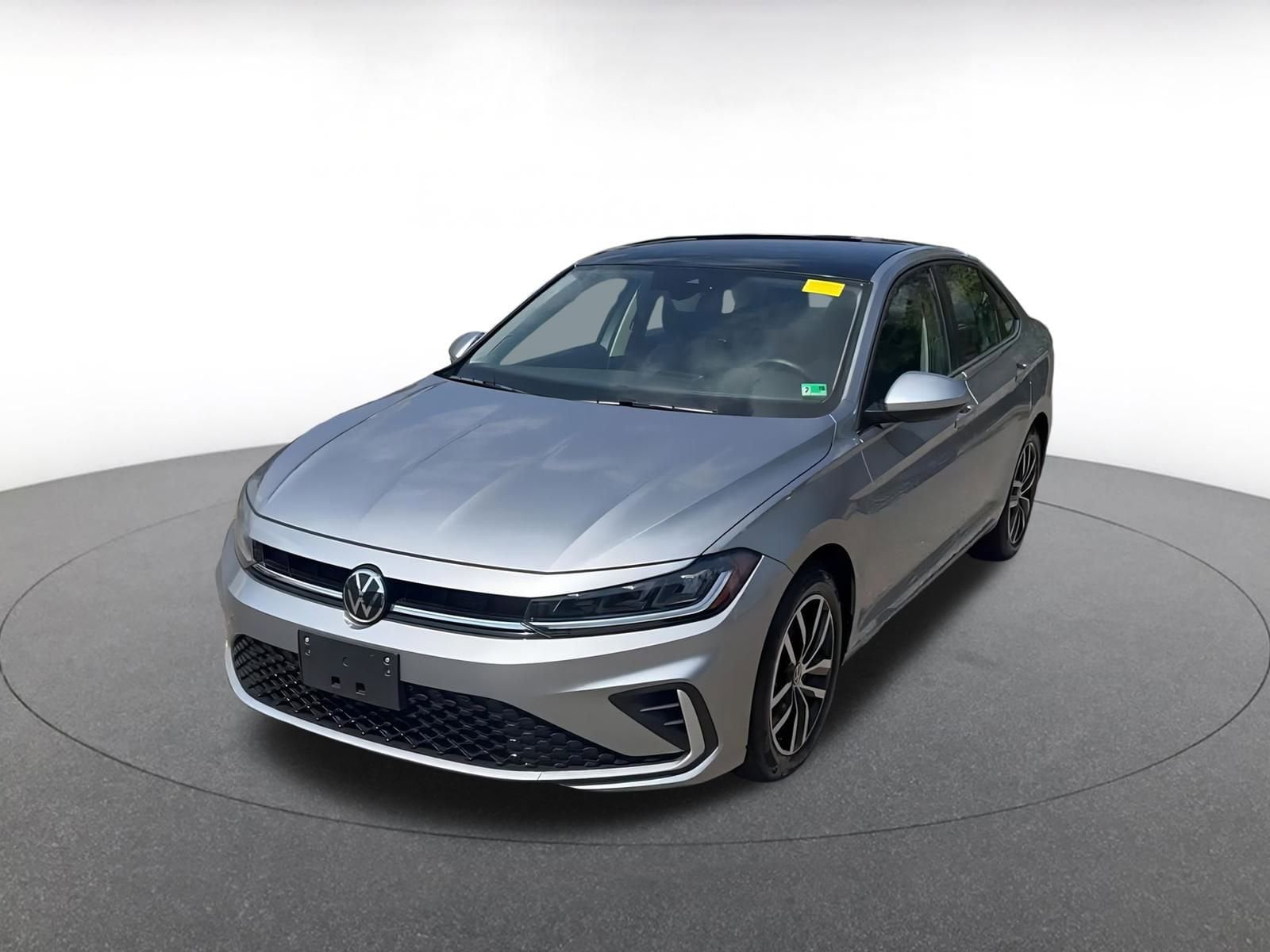 Thumbnail: 2025 Volkswagen Jetta - 4