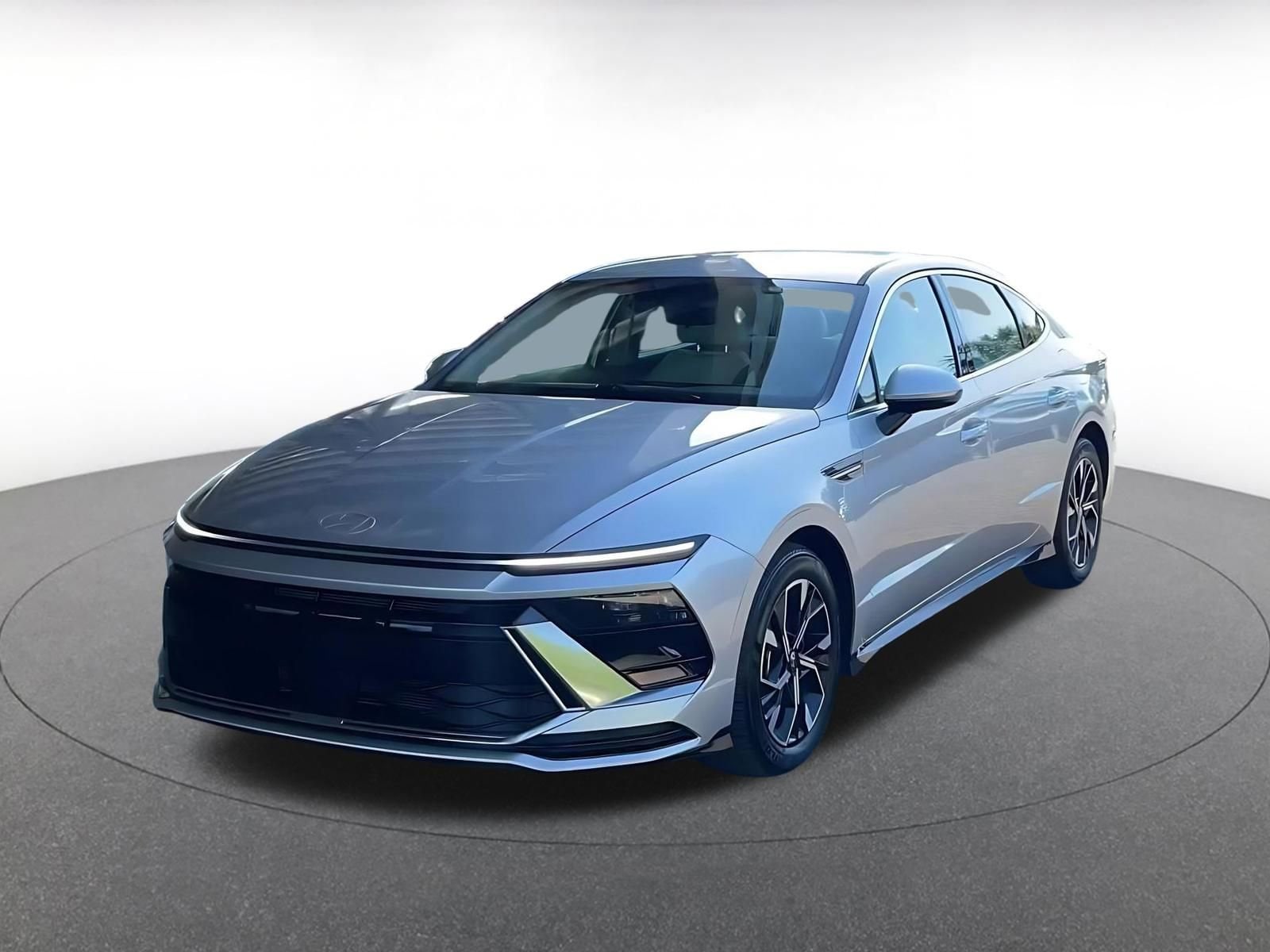 Thumbnail: 2025 Hyundai Sonata - 4