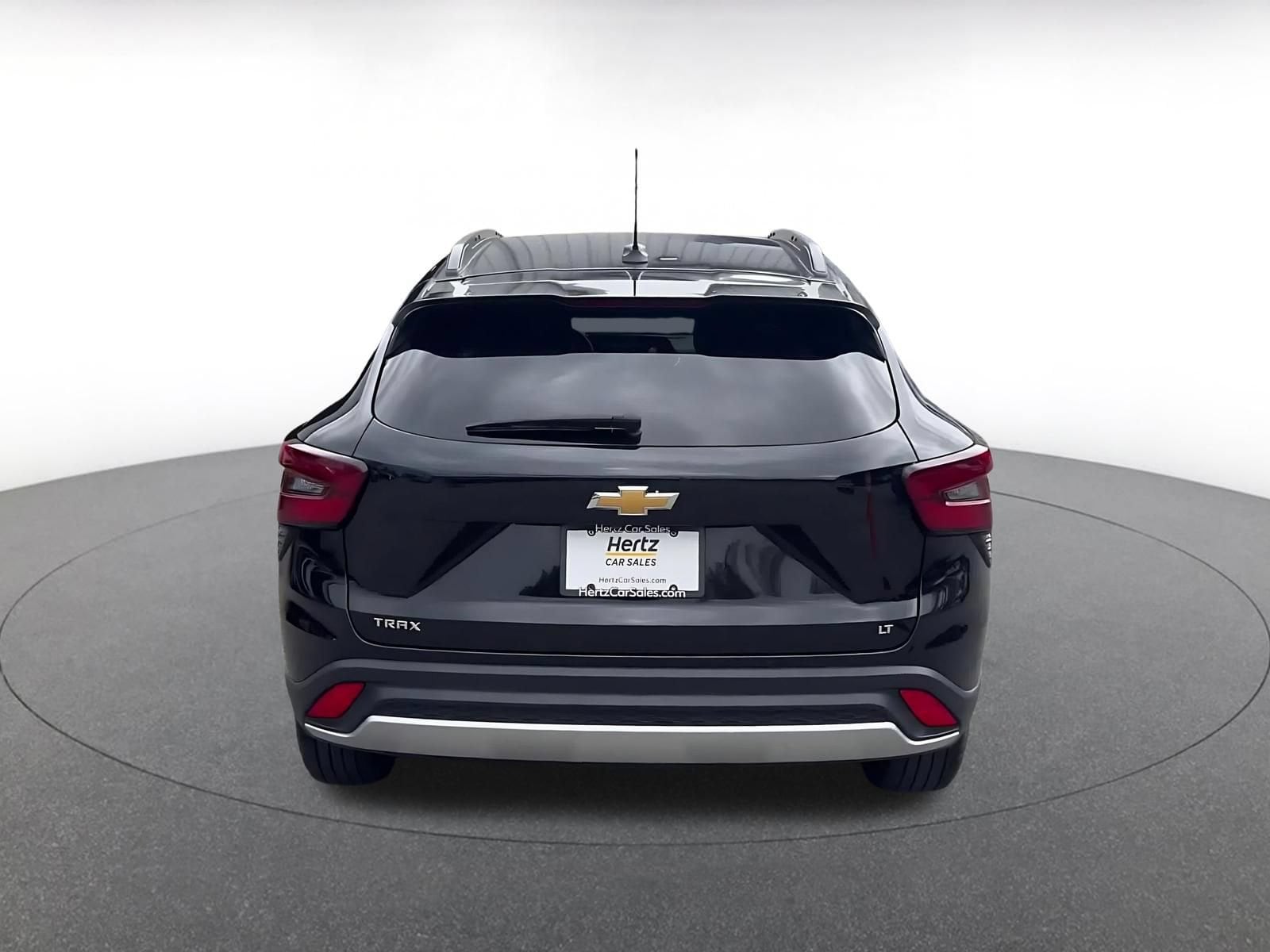 Thumbnail: 2025 Chevrolet Trax - 11