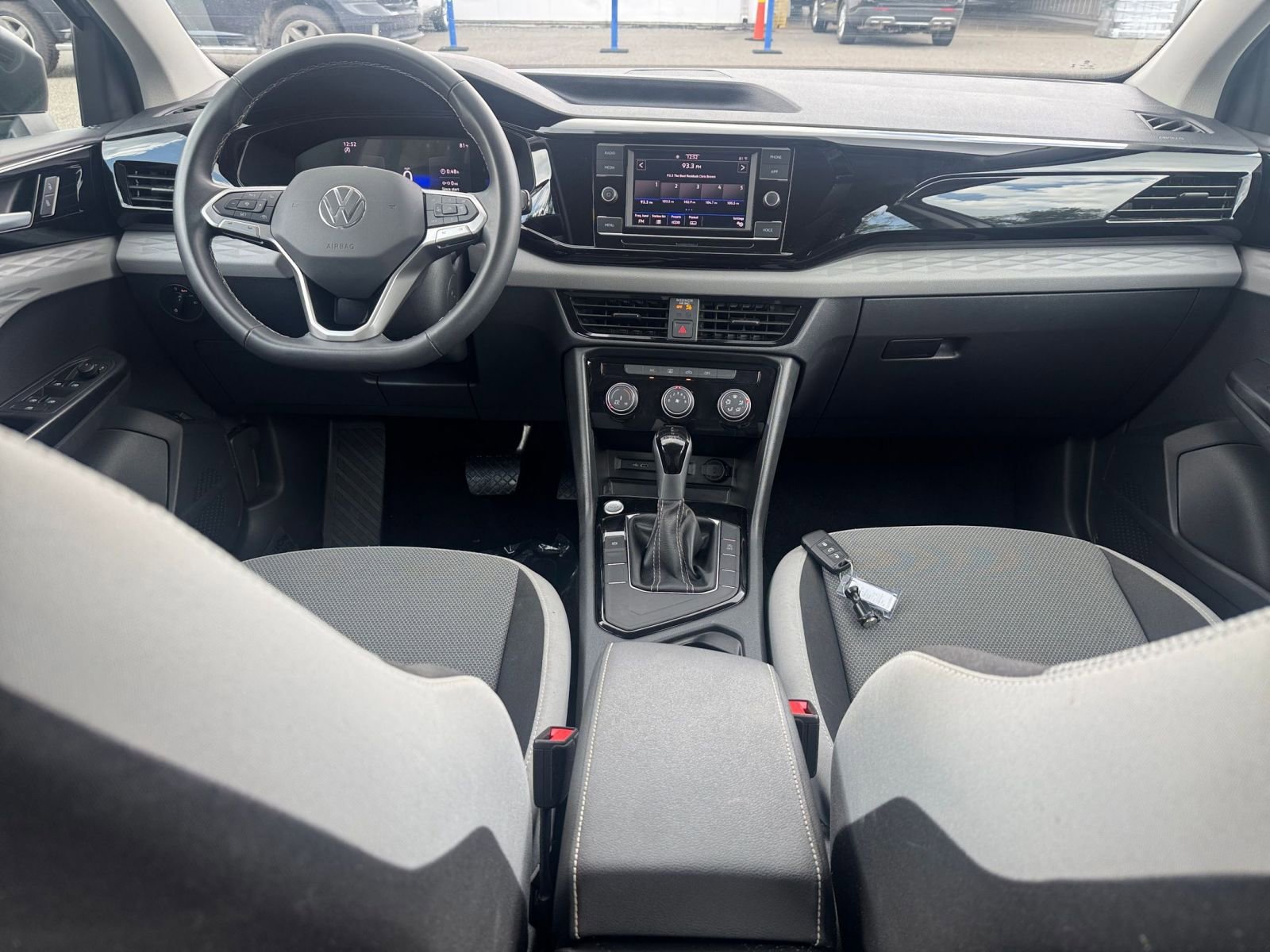 Thumbnail: 2024 Volkswagen Taos - 34