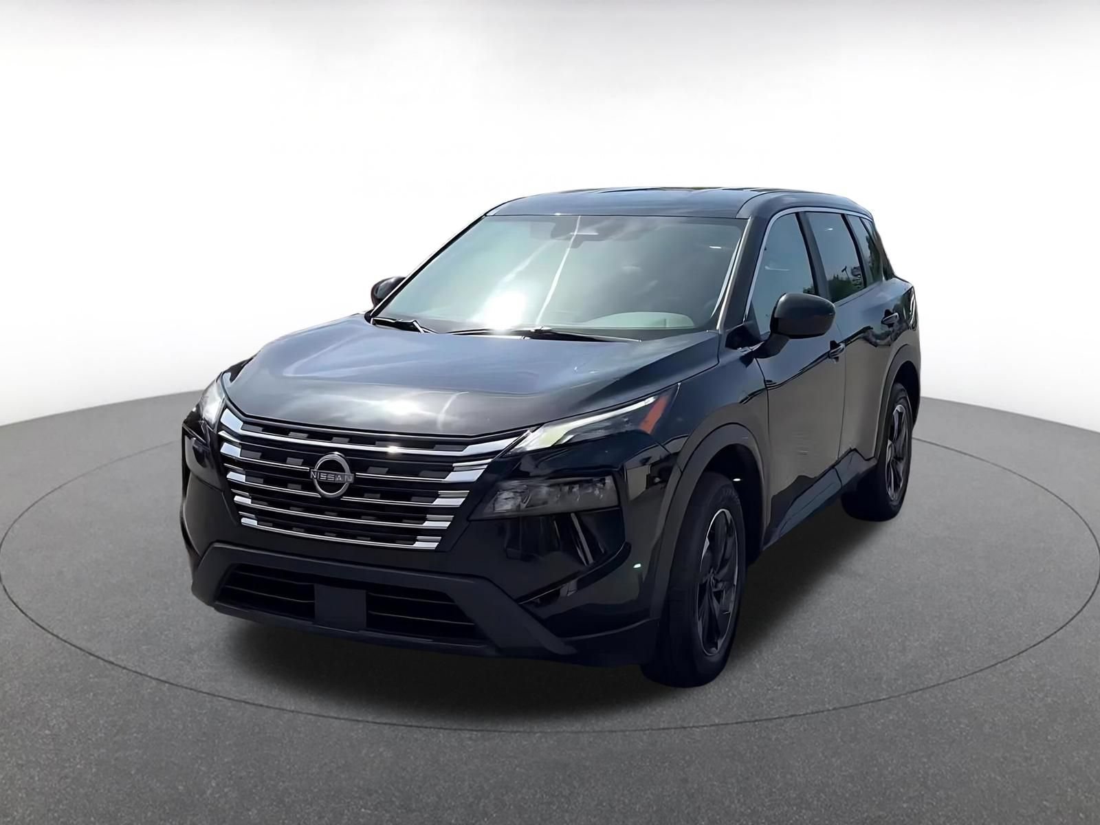 Thumbnail: 2025 Nissan Rogue - 4