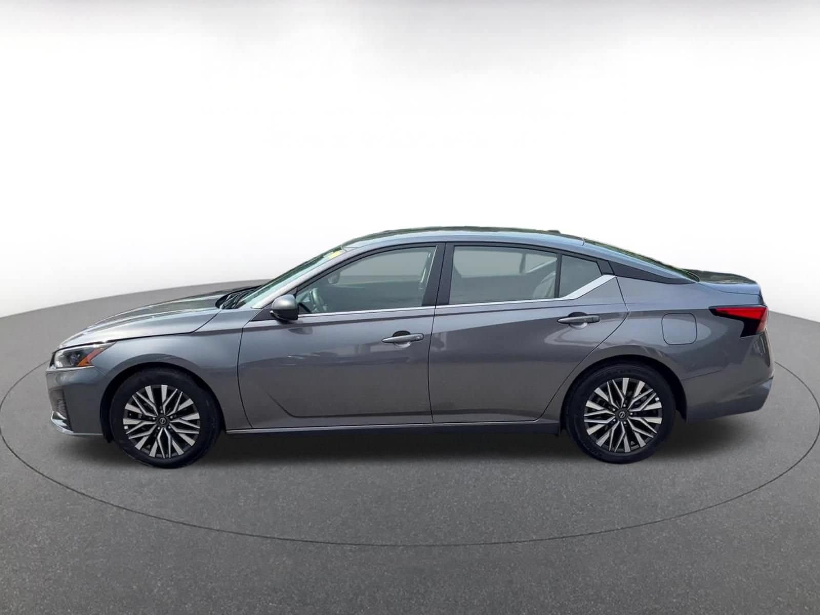 Thumbnail: 2026 Nissan Altima - 7