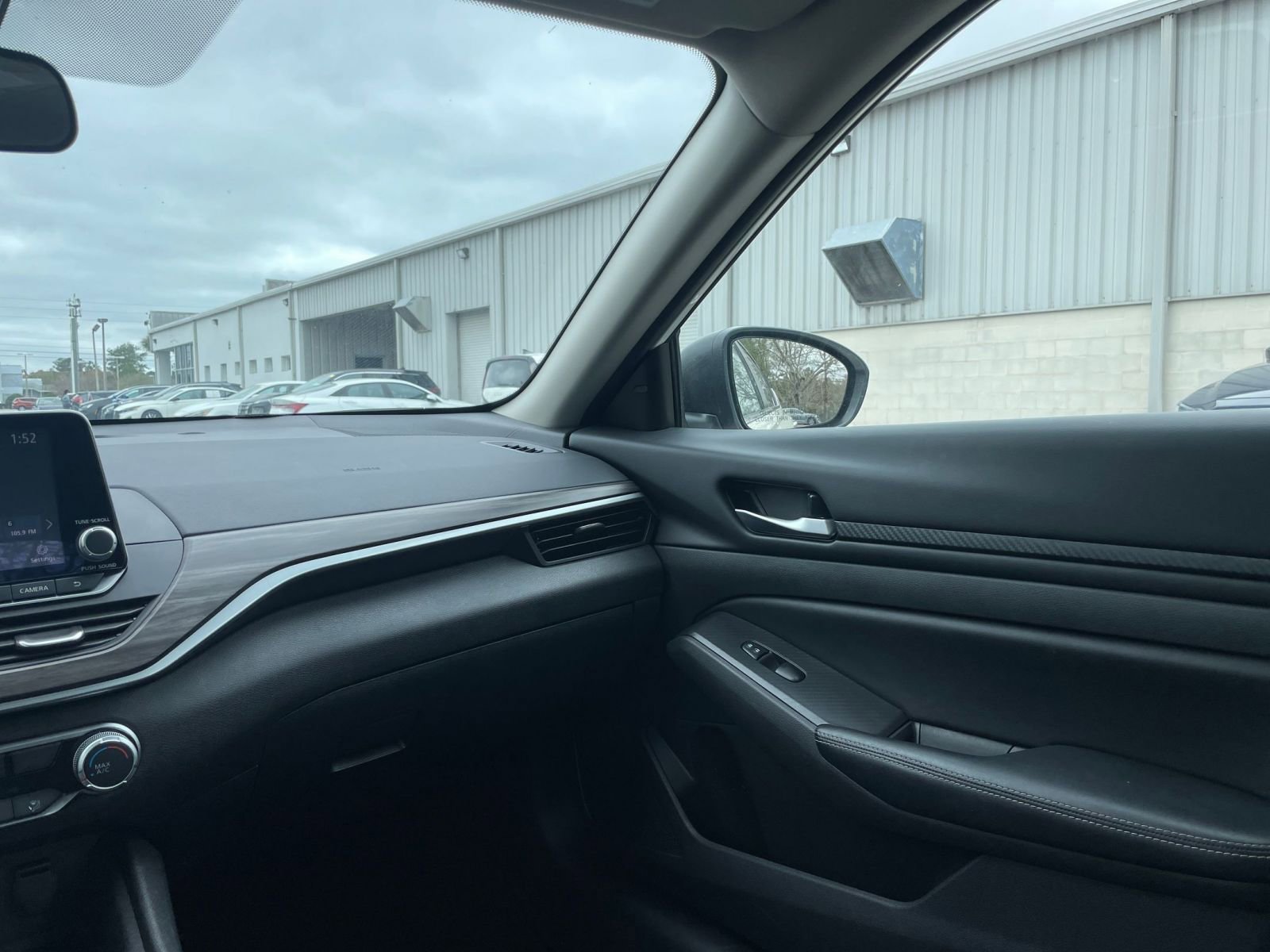 Thumbnail: 2025 Nissan Altima - 35