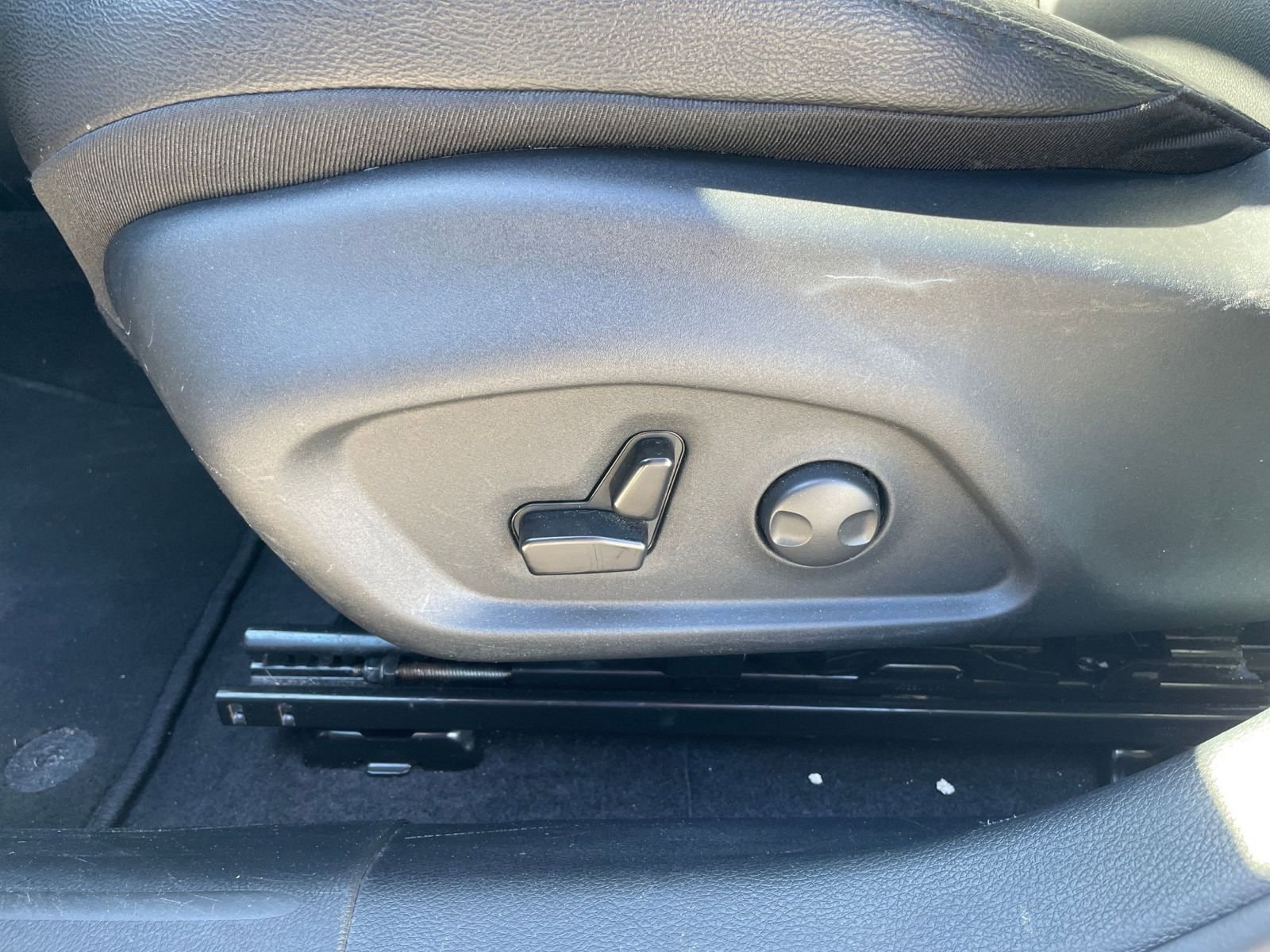 Thumbnail: 2025 Jeep Compass - 22