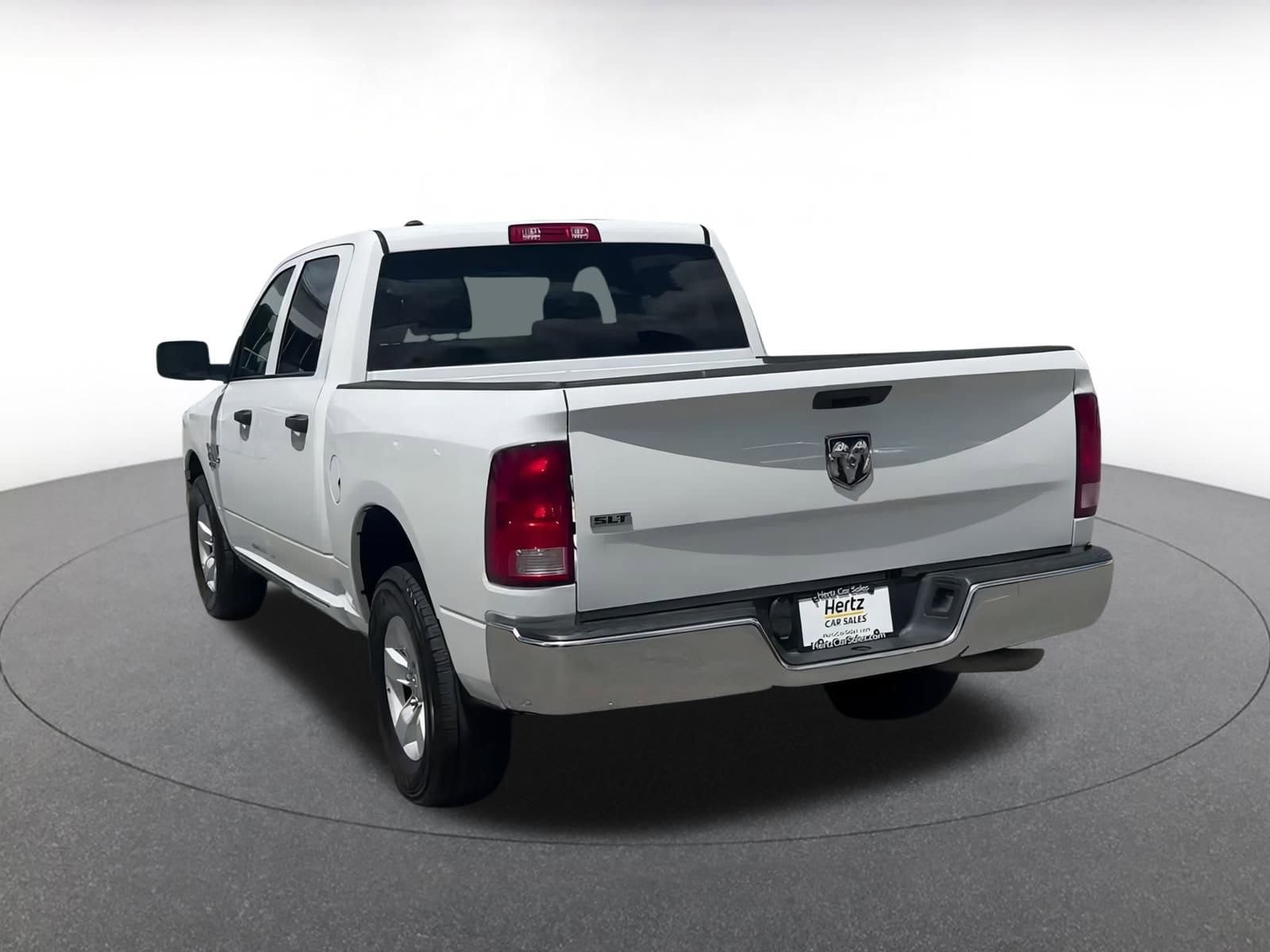 Thumbnail: 2022 RAM 1500 Classic - 10