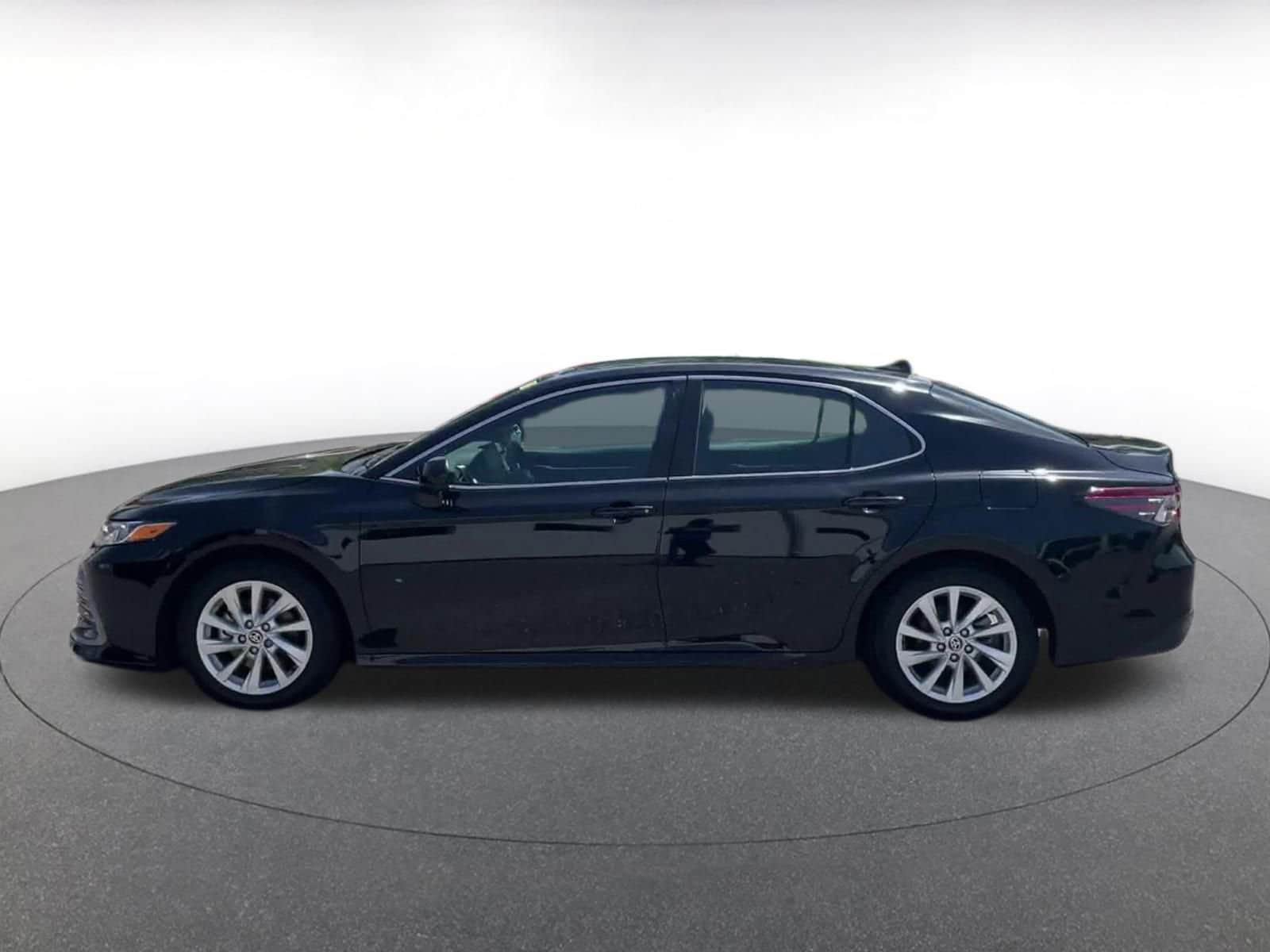 2024 Toyota Camry LE 7