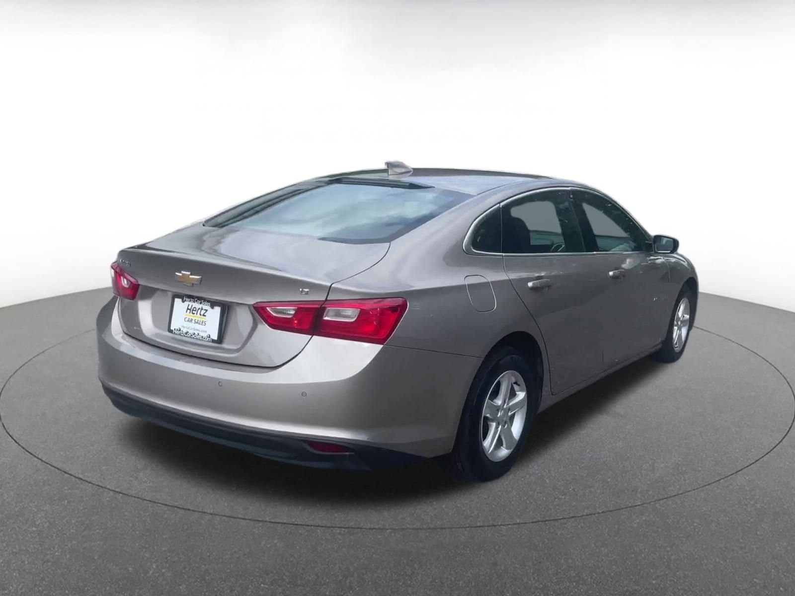 Thumbnail: 2024 Chevrolet Malibu - 14