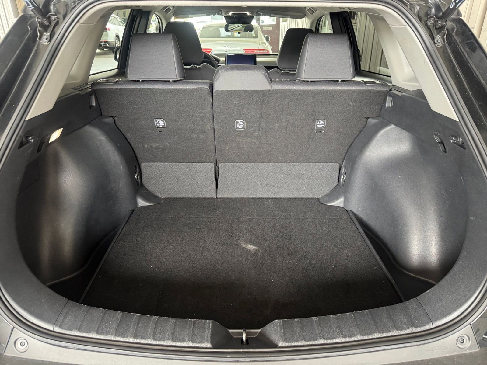 Thumbnail: 2025 Toyota Corolla Cross - 30