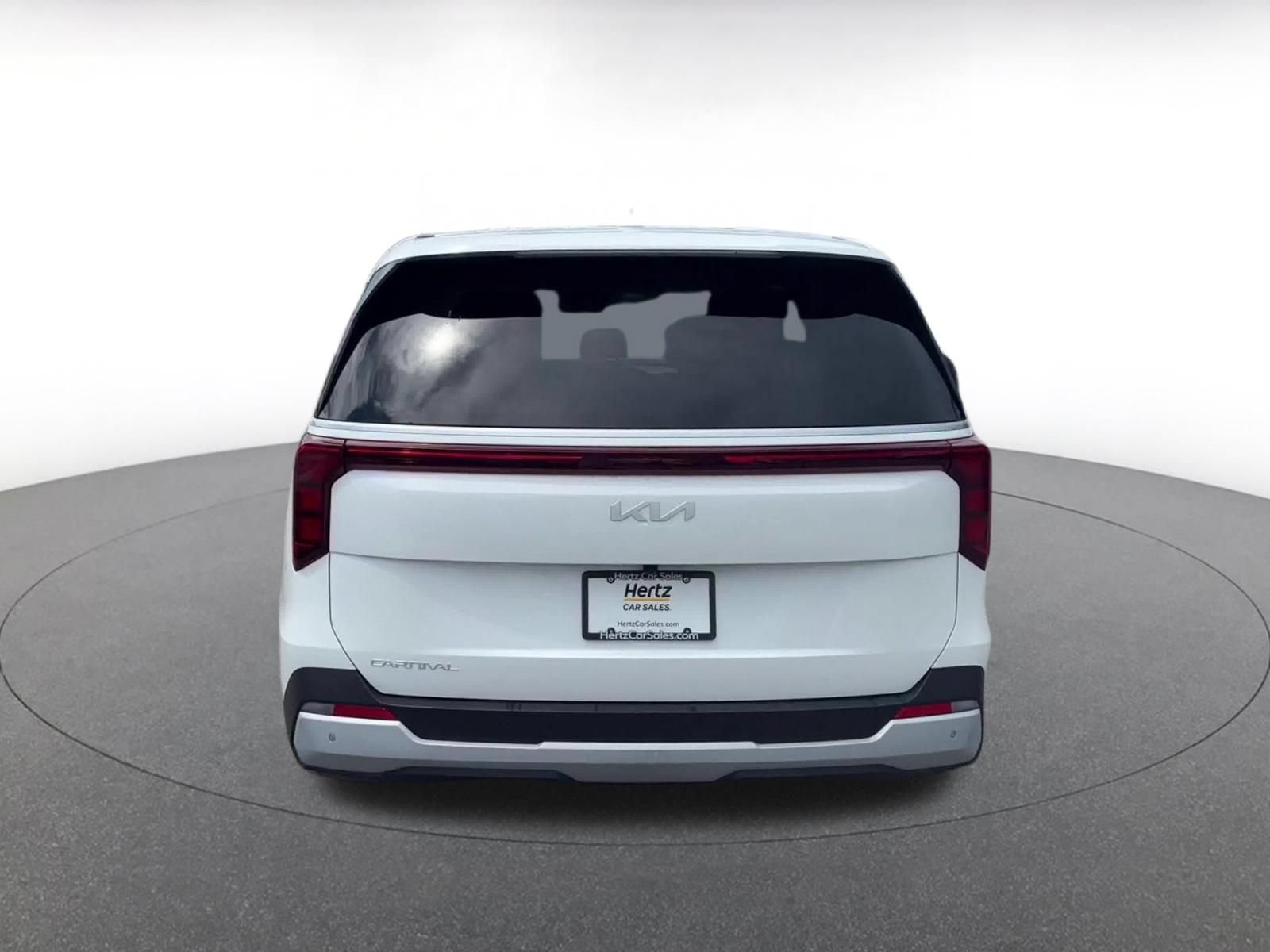Thumbnail: 2026 Kia Carnival - 11
