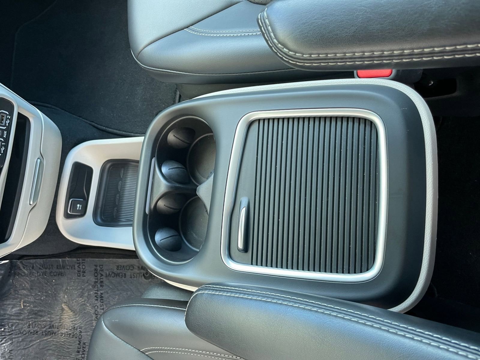 Thumbnail: 2023 Chrysler Pacifica - 34