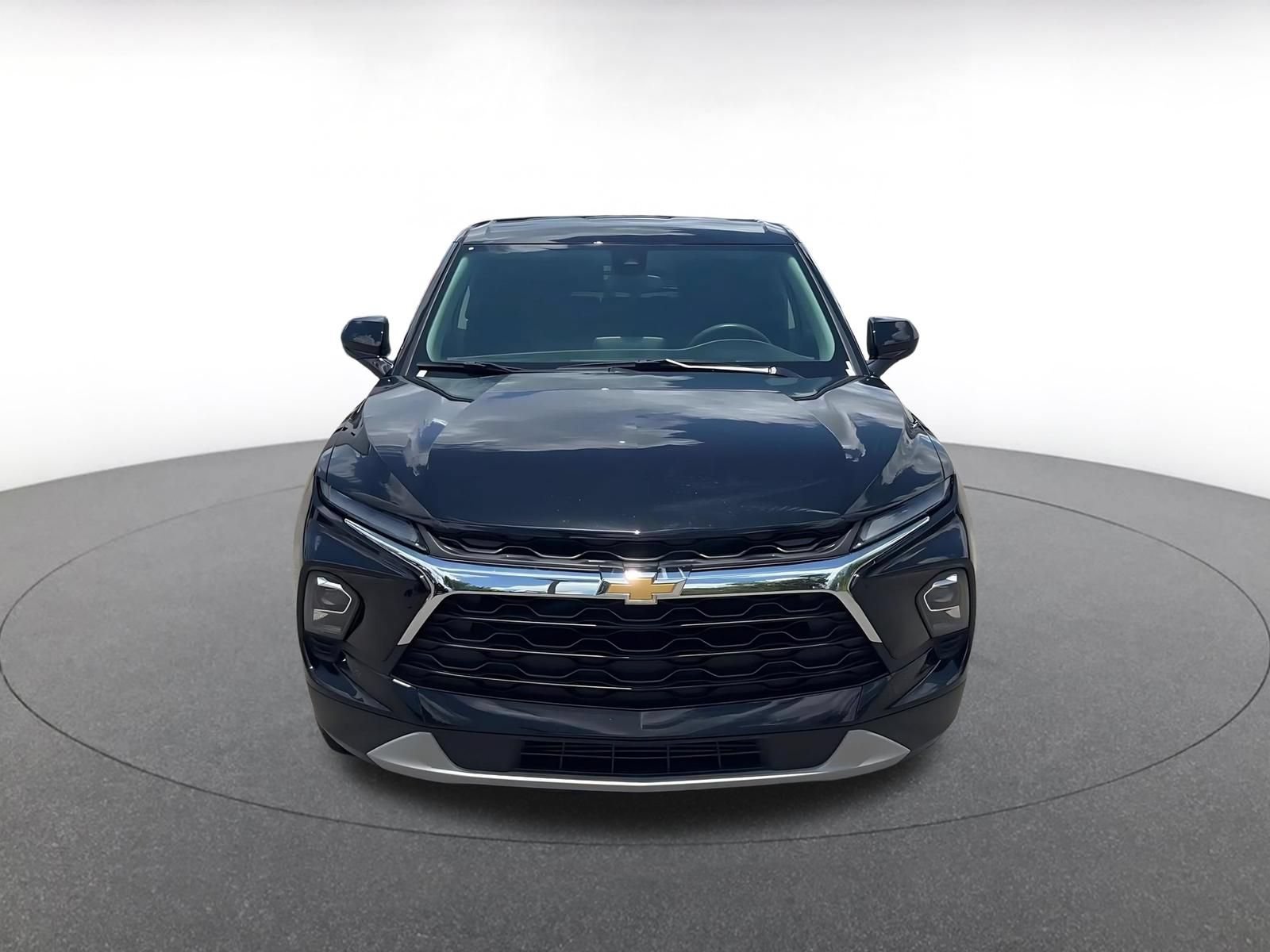 Thumbnail: 2025 Chevrolet Blazer - 3