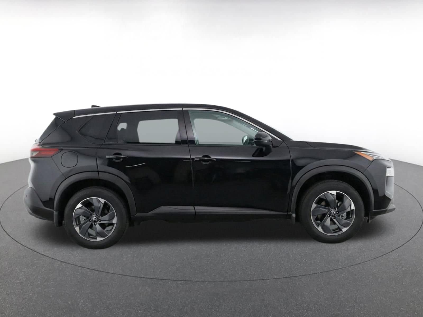 Thumbnail: 2025 Nissan Rogue - 10