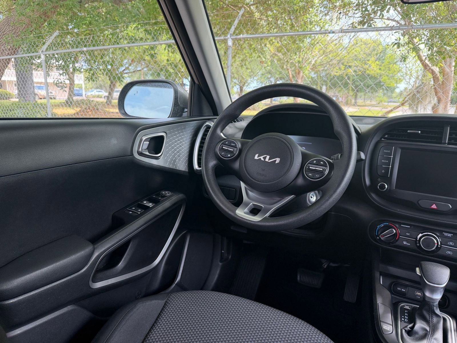 Thumbnail: 2025 Kia Soul - 32