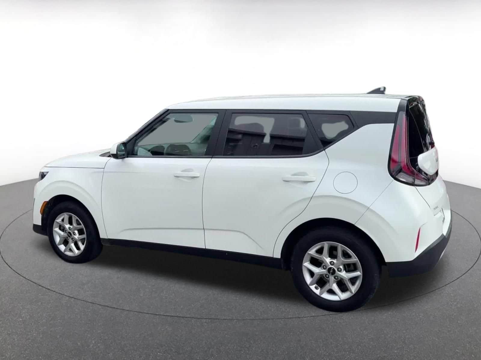 Thumbnail: 2025 Kia Soul - 9