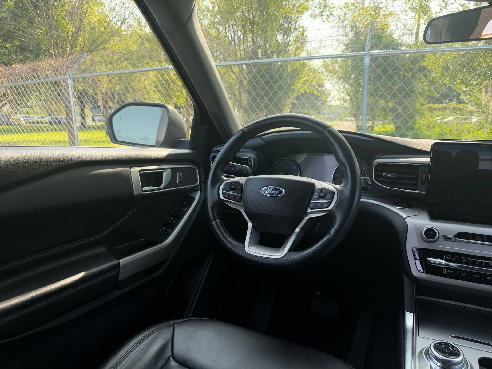 Thumbnail: 2024 Ford Explorer - 35