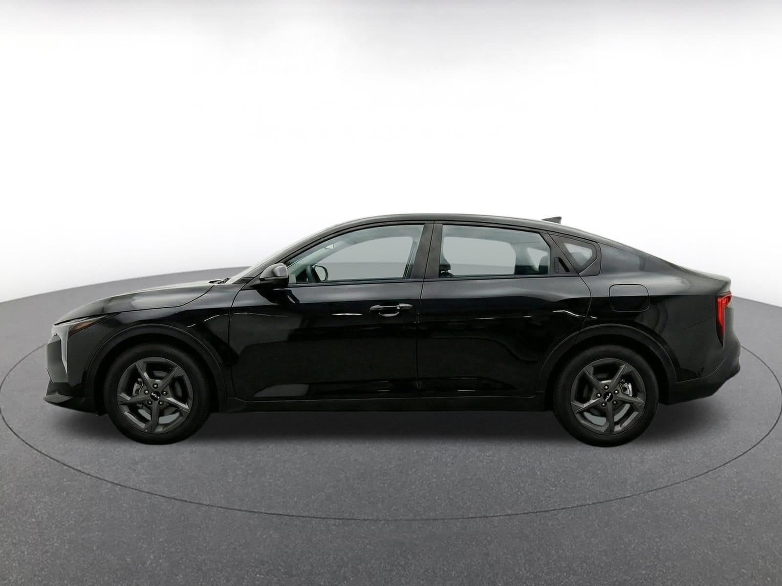 Thumbnail: 2025 Kia K4 - 4