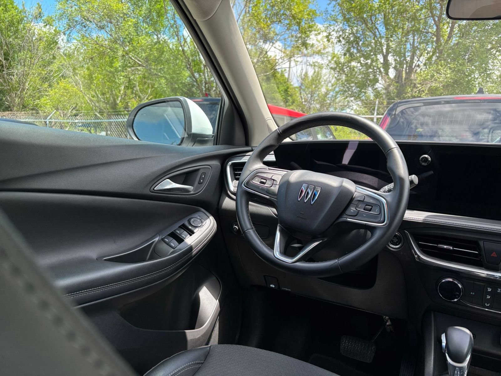 Thumbnail: 2025 Buick Encore GX - 33