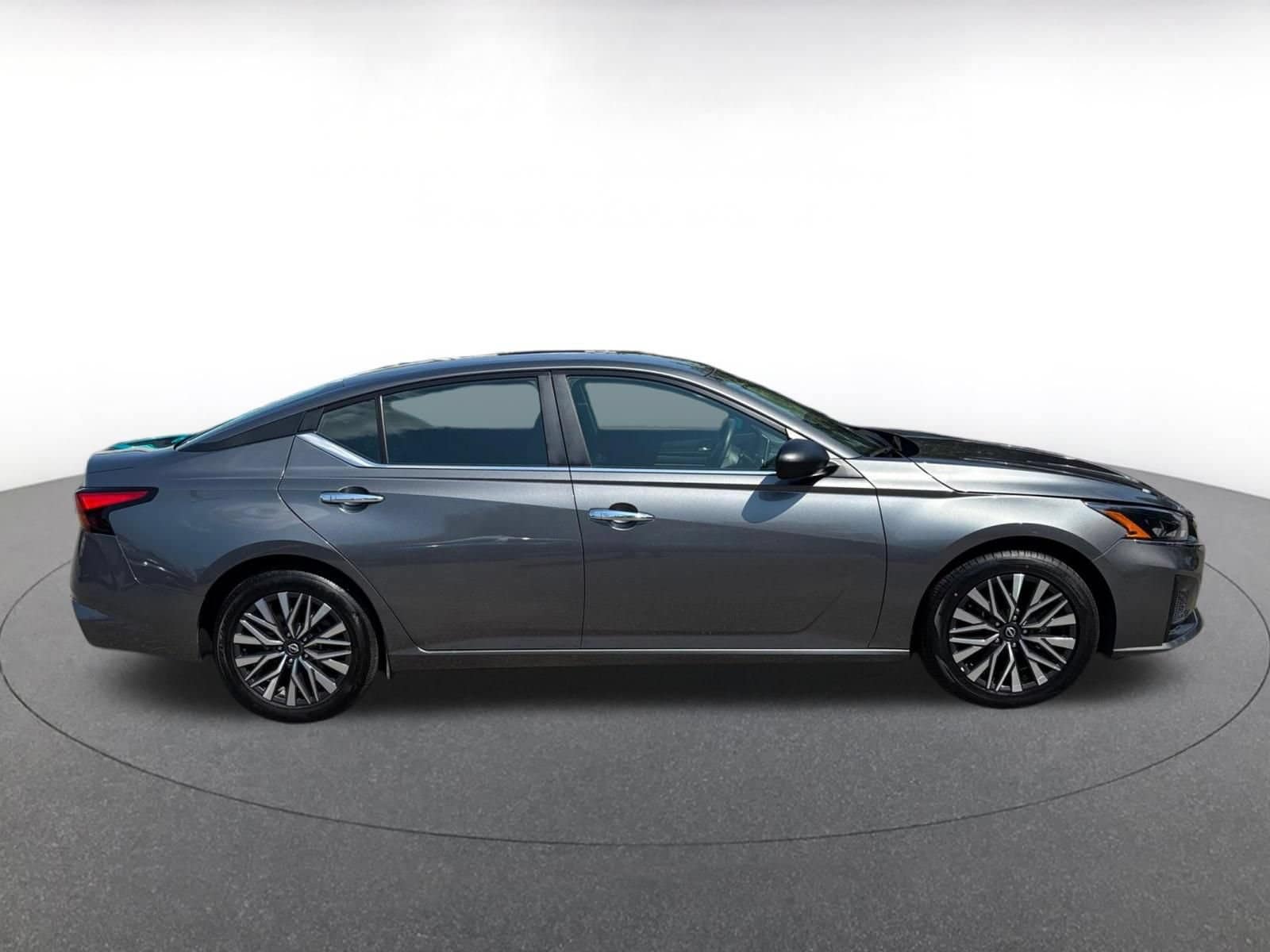 Thumbnail: 2025 Nissan Altima - 15