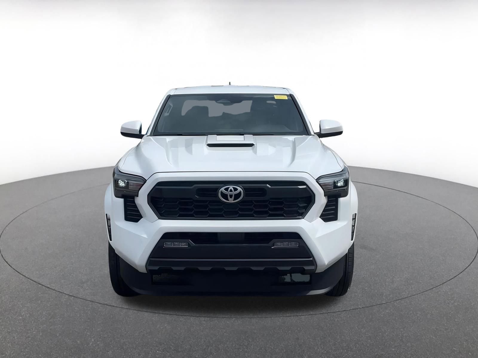 2024 Toyota Tacoma  3