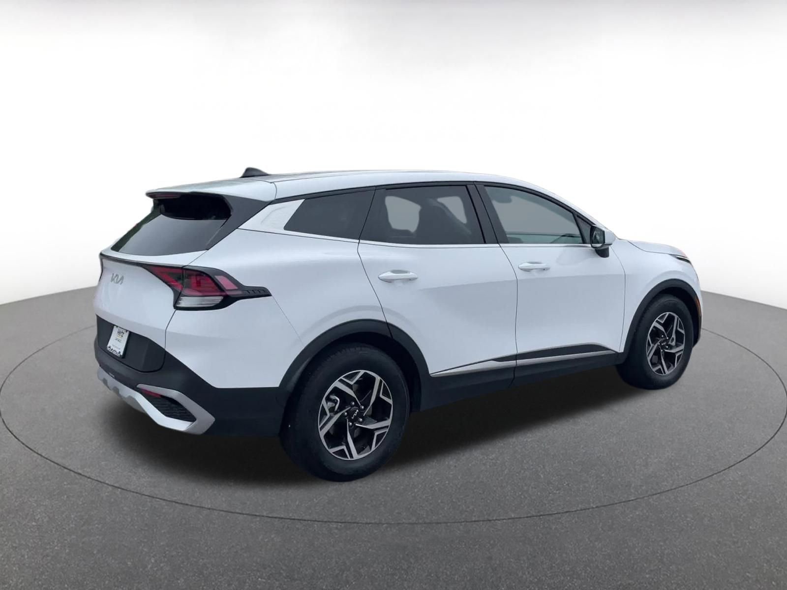 Thumbnail: 2025 Kia Sportage - 14
